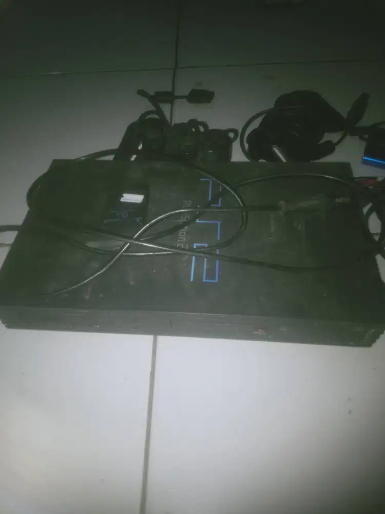 PlayStation 2,model pakai plasdist,beli dari tahun 2017 udh ga dipake