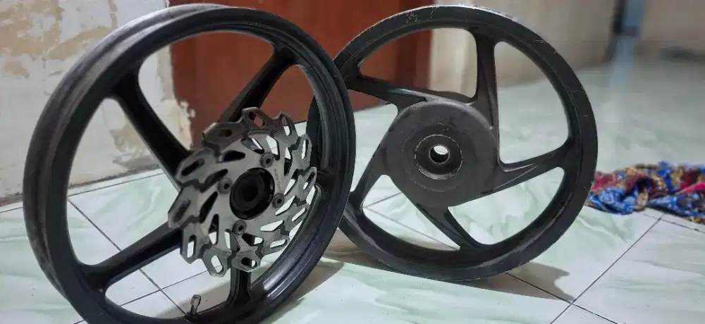 Velg vario 125 kzr smooth