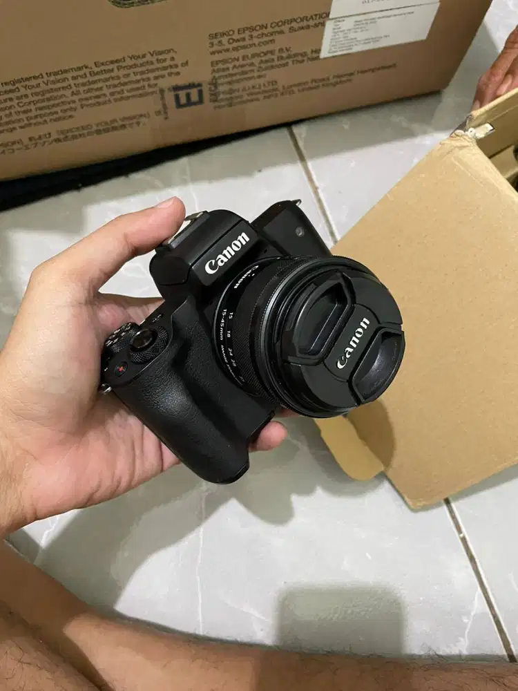 JUAL CANON EOS M50