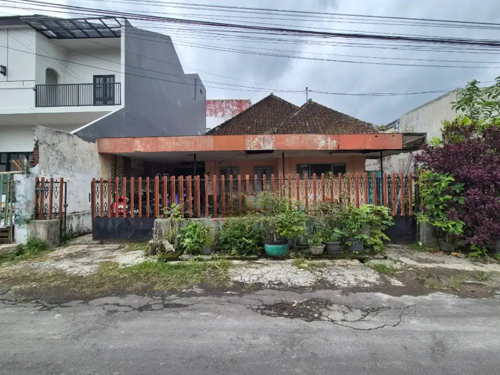 Murah Hitung Tanah Luas 296 m2 Area Bengawan Solo