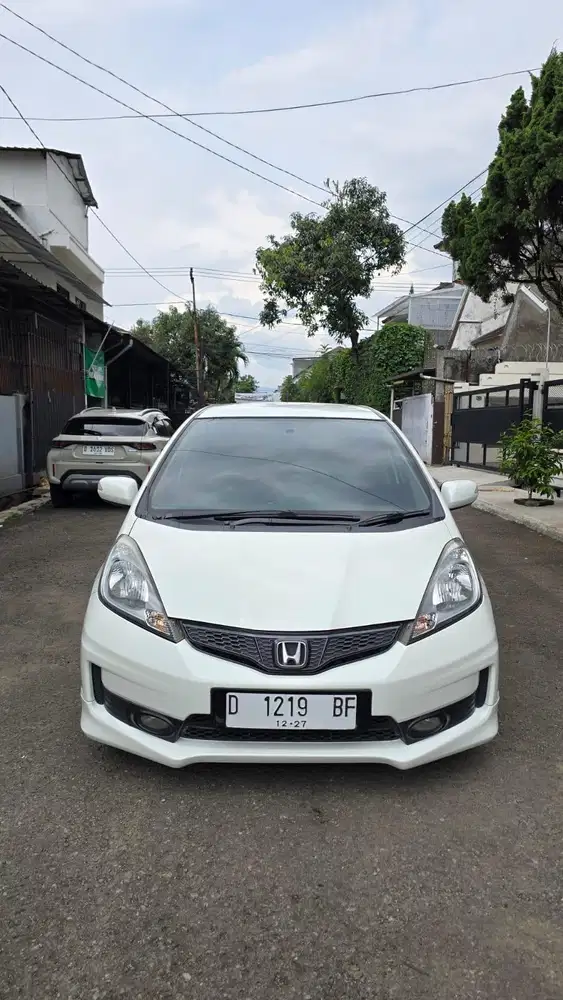 Honda jazz rs automatic 2012