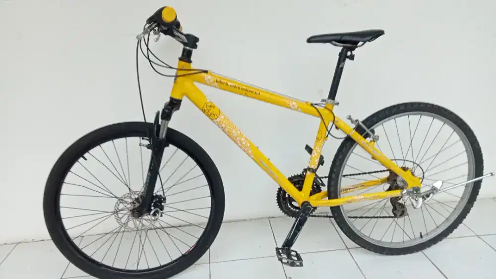 MTB Polygon B2W 26 (Alloy) Sepeda gunung bekas enak