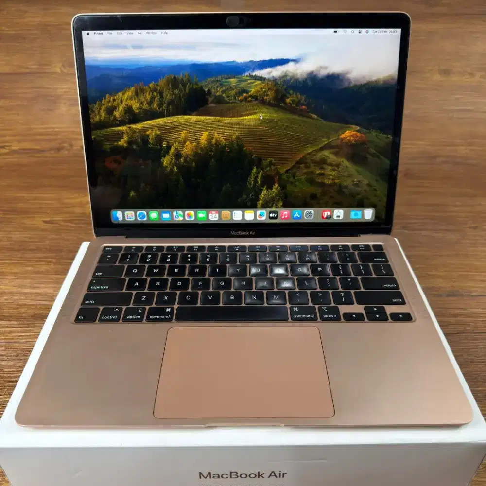 Macbook air 2020 core i3 ram 8gb ssd 256gb fullset ex ibox bisa cod