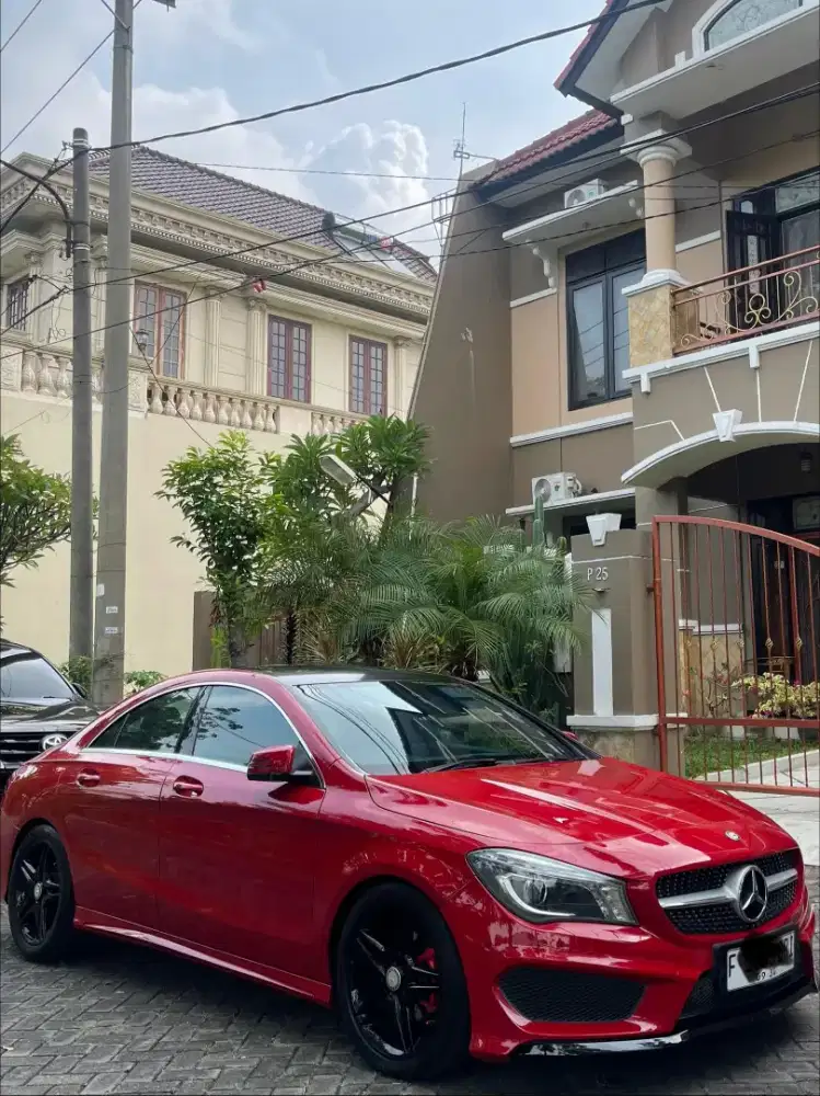 Dijual cla 200 AMG 2015 Merah