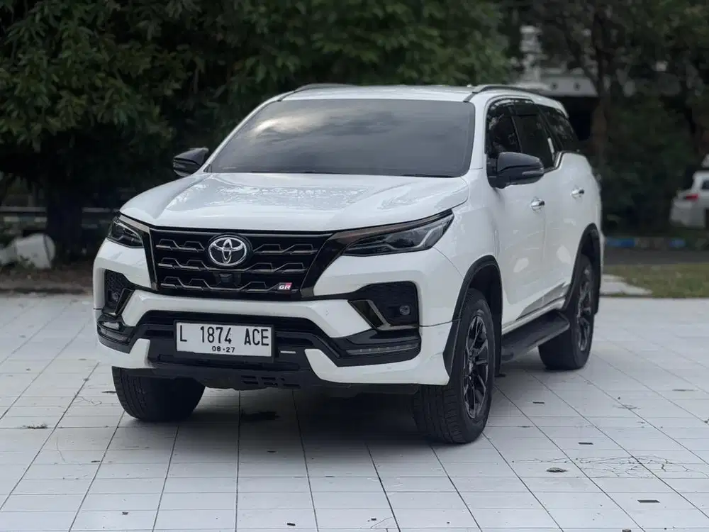 TOYOTA FORTUNER 2022 2.8 VRZ GR-SPORT 4X2 DIESEL MATIC