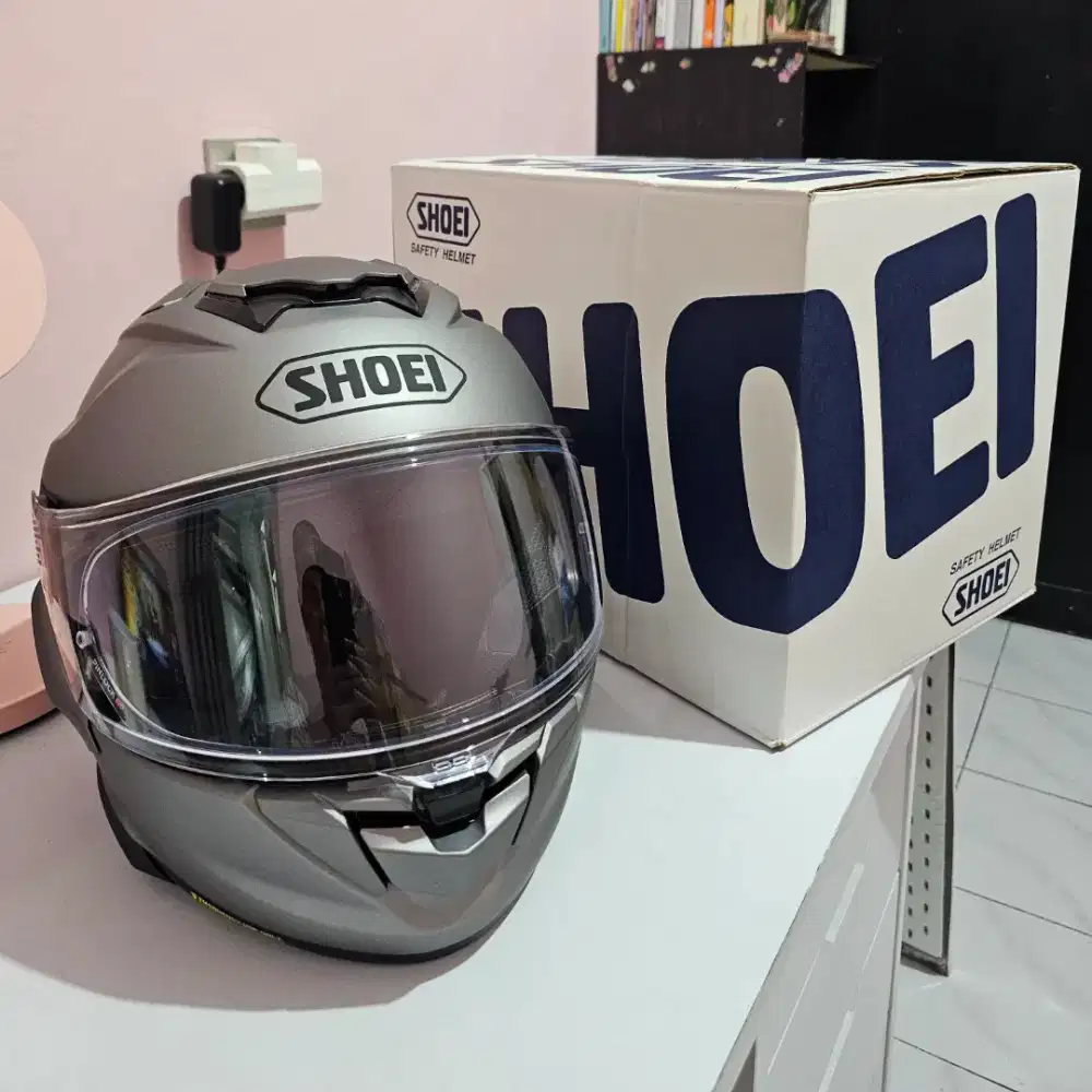 Shoei GT Air 3 Matt Deep Grey (Sun Visor) Size L Helm Touring