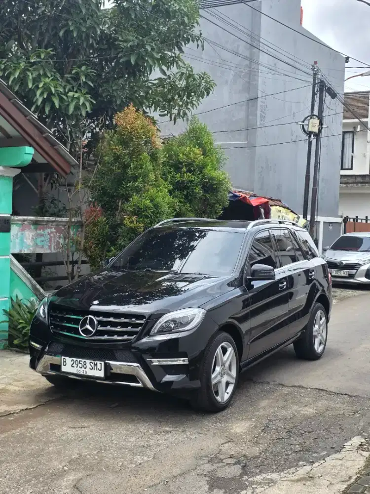 Low km 25rb mercy ml400 amg full original