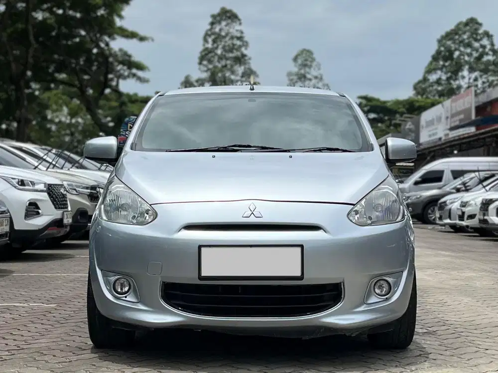 TERMURAH MITSUBISHI MIRAGE GLS 1.2 AT 2013 SILVER