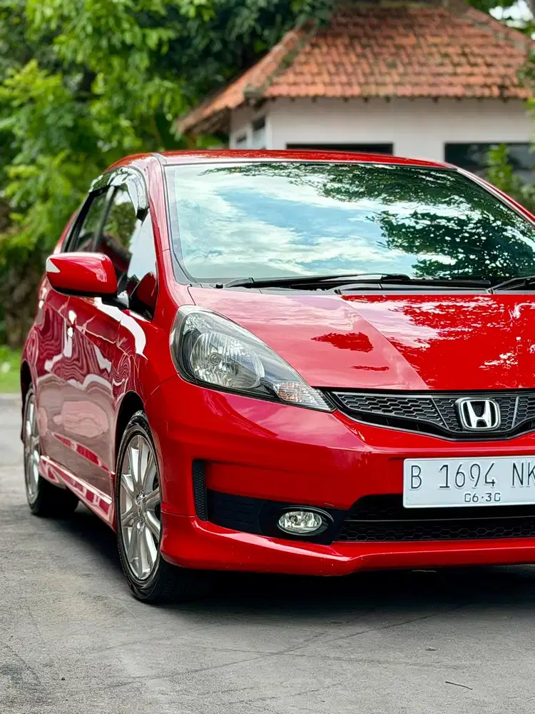 Jazz RS GE8 Th 2013 Automatic KM 90rb Istimewa!