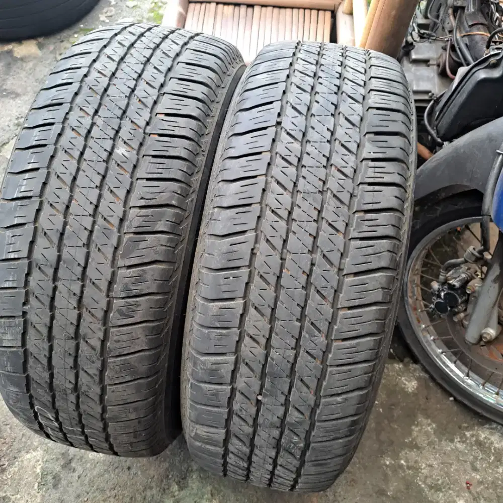 Ban 265 60 r18 bridgestone dueler ht pajero fortuner