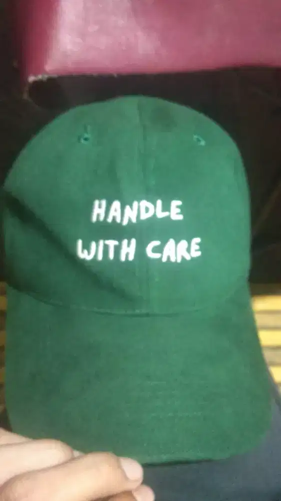 Jasa Cleaning Sepatu, Helm, Dan Tas