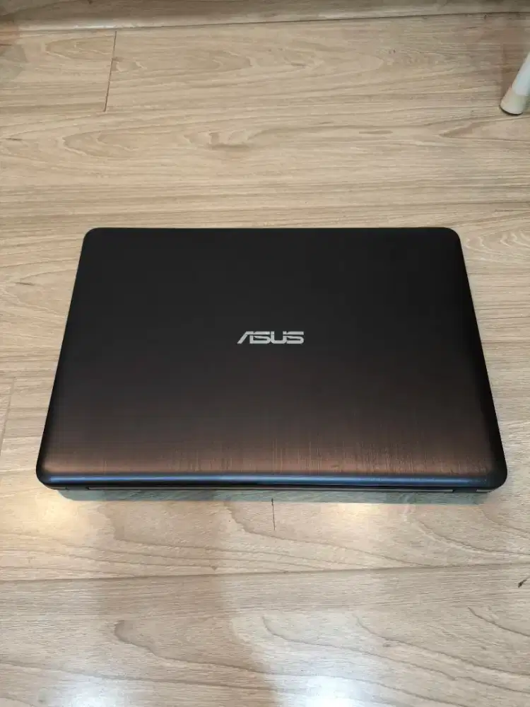 LAPTOP ASUS X441M INTEL CELERON N4000 MEMORY 4GB HDD 1 TB PRELOVED