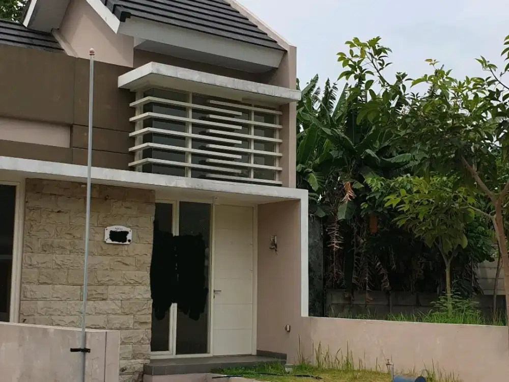 Puri Safira Regency Grand Shanaya