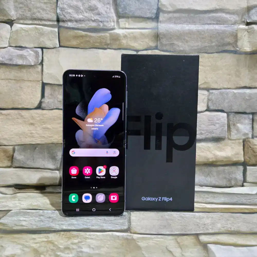 Samsung Galaxy Z Flip 4 5G 8/128 Fulset segel mulus 98%,minus LCD