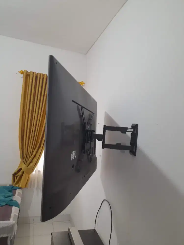 Bracket tv swivel + pemasangan