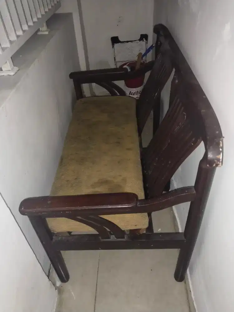 Kursi kayu jati teras