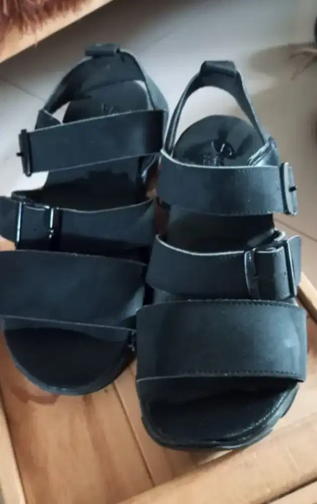 Sepatu sandal Sketchers  D lites 2.0 cool wanita