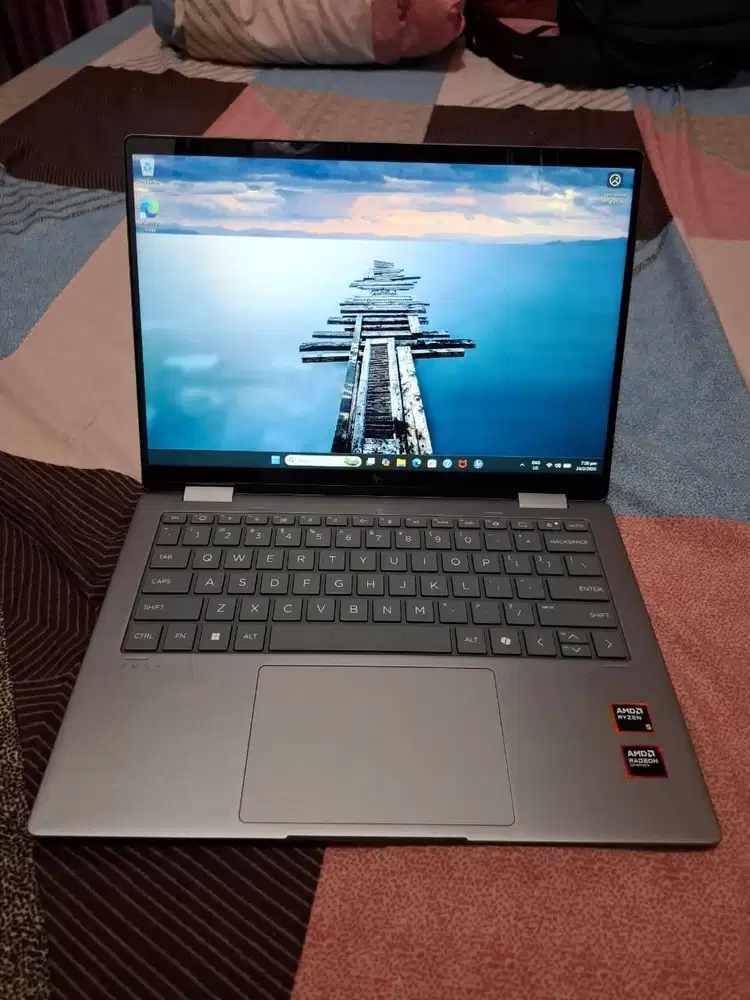 HP ENVY X360 14 RYZEN 5 8640HS 2025