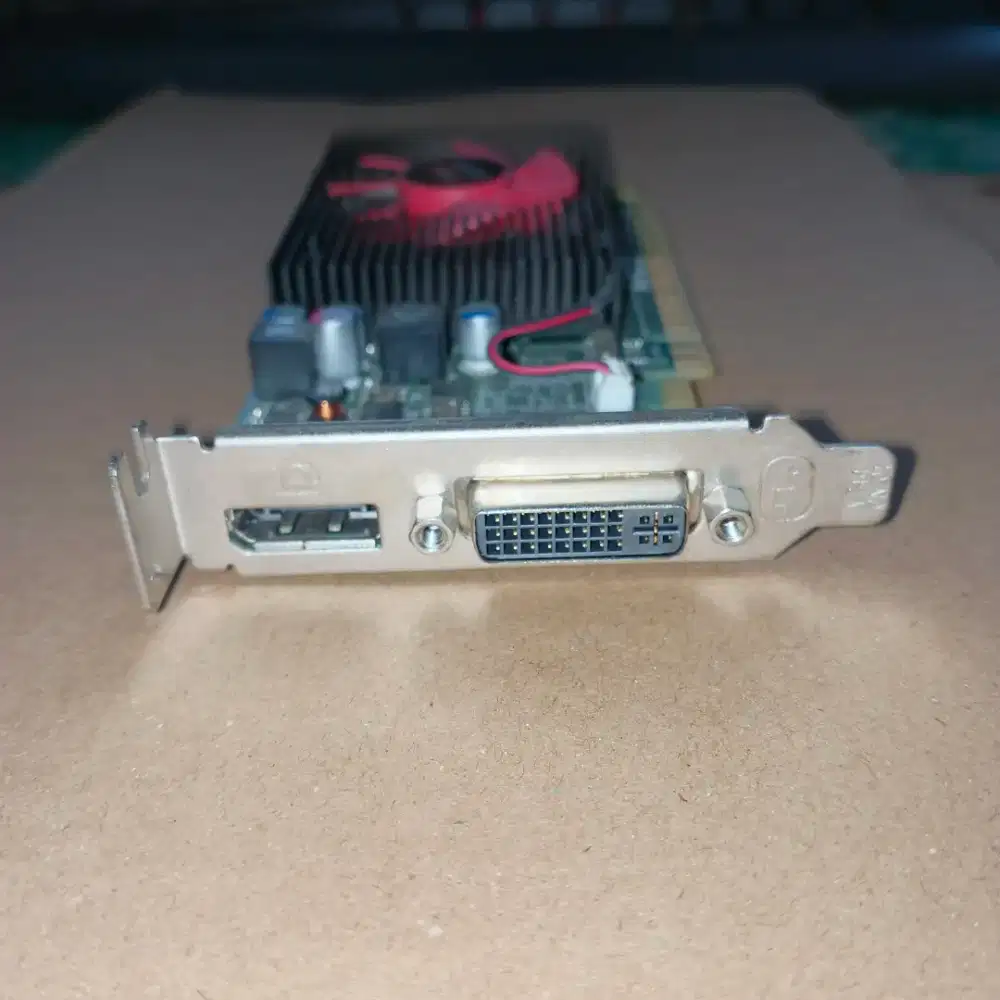 AMD Radeon VGA Card 2GB GDDR3 R5