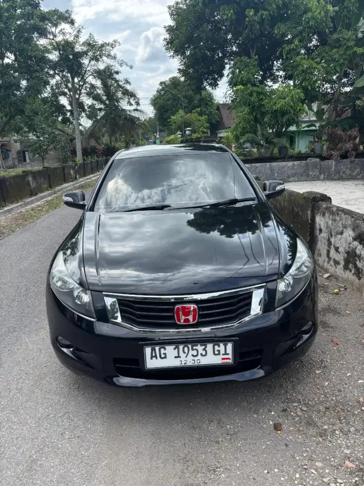 HONDA ACCORD VTI-L/AT 2.4 AT