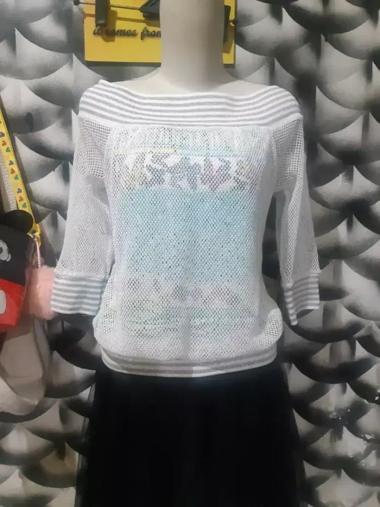 Atasan wanita jaring sabrina glitter preloved tjap karoeng