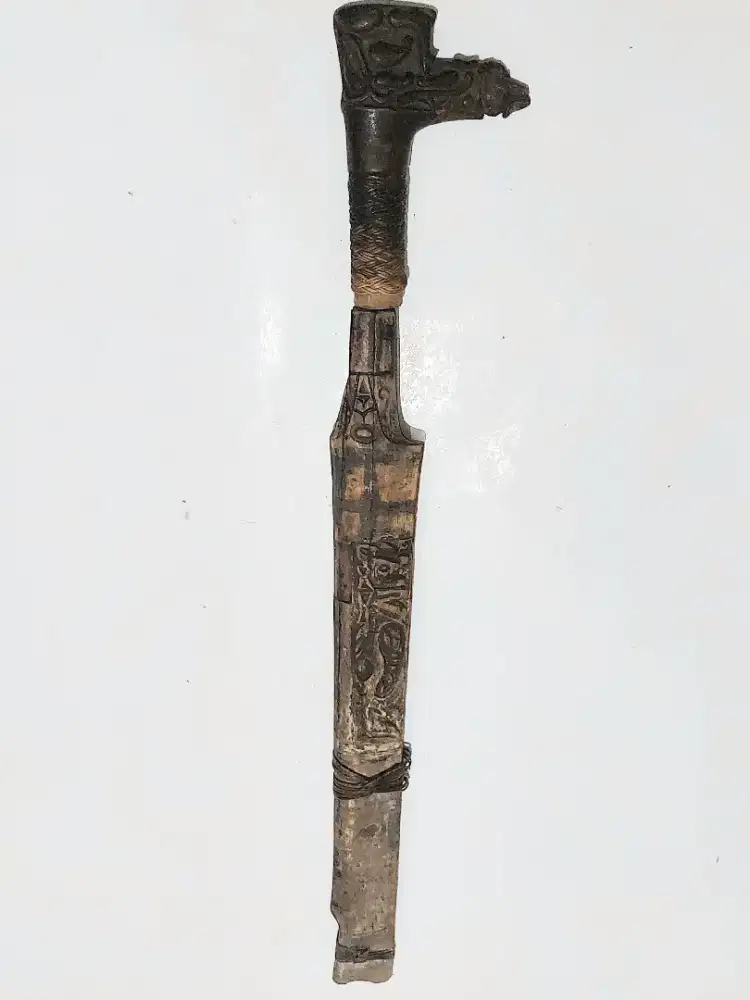 Mandau Tua Hulu Kayu