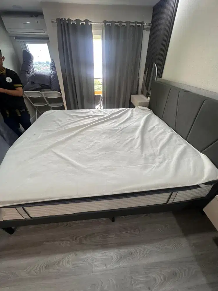 Spring bed hybrid zinux