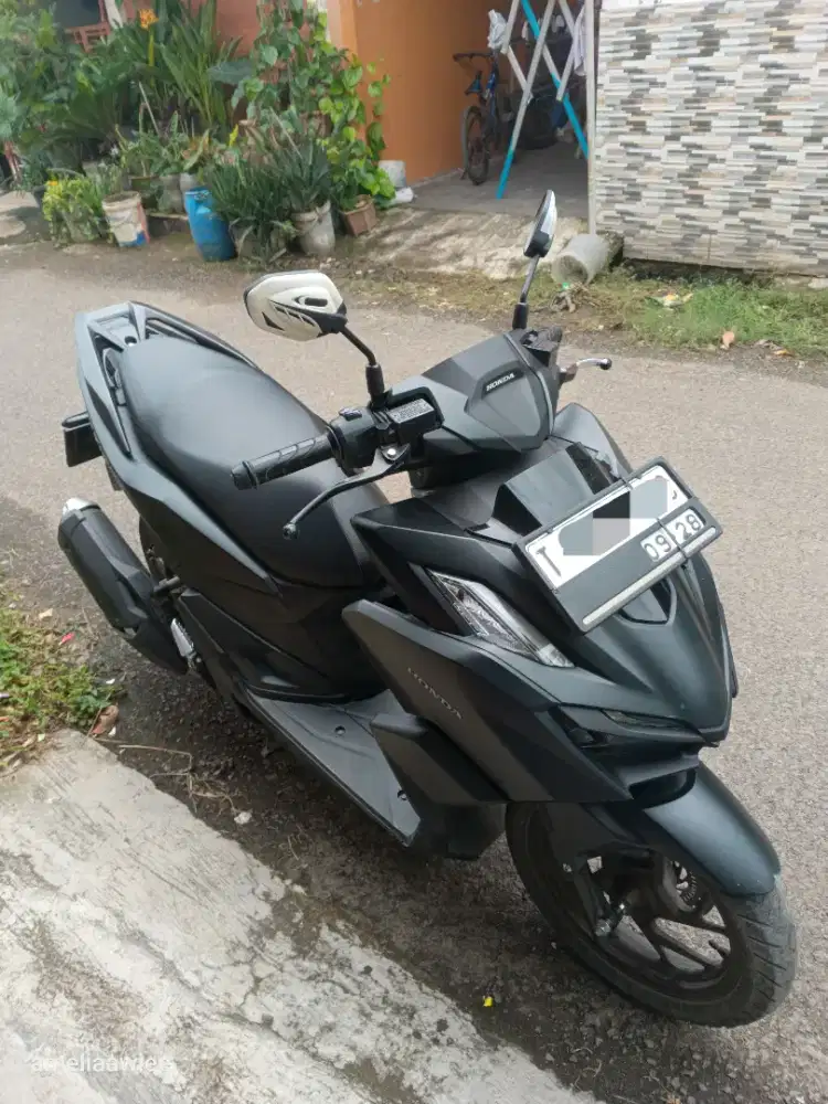 Di jual Honda Vario 160 ABS 2023 warna Hitam Dove