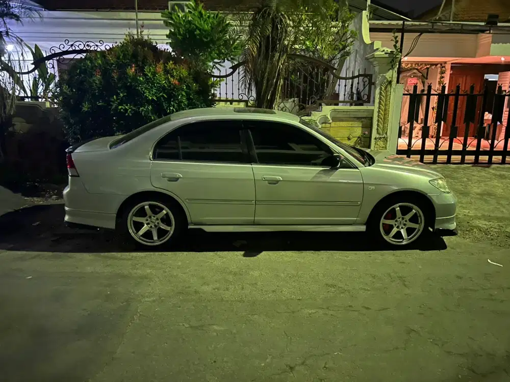 Honda Civic 2005 Bensin