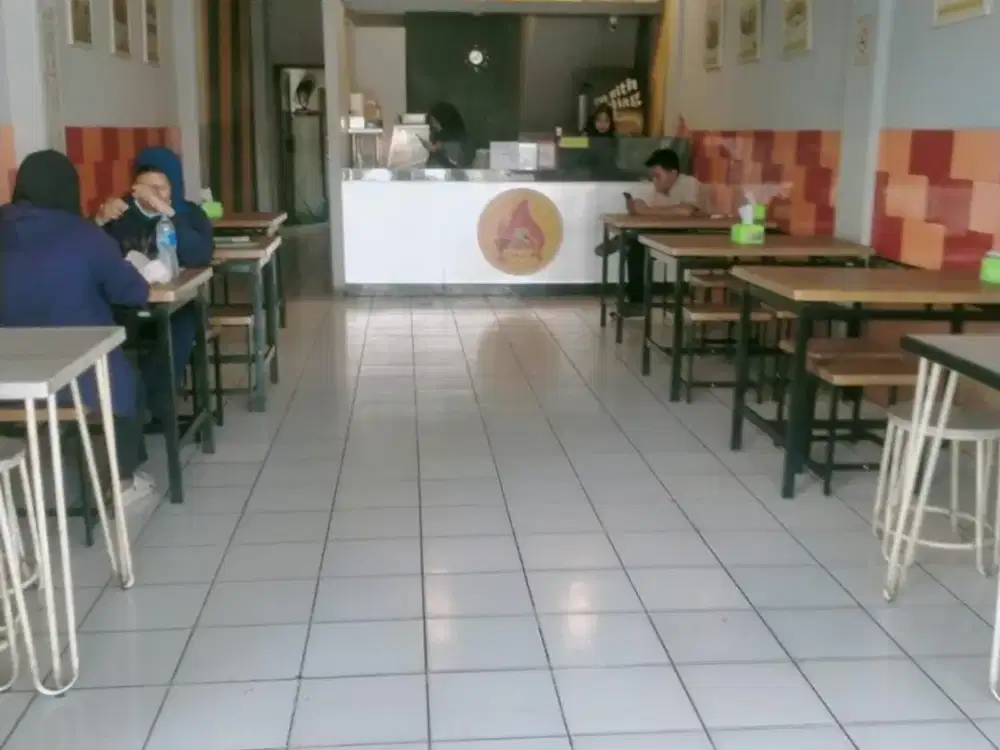 Jual Cepat Ruko Siap Pakai di Raya Hasyim Ashari Cipondoh Tangerang