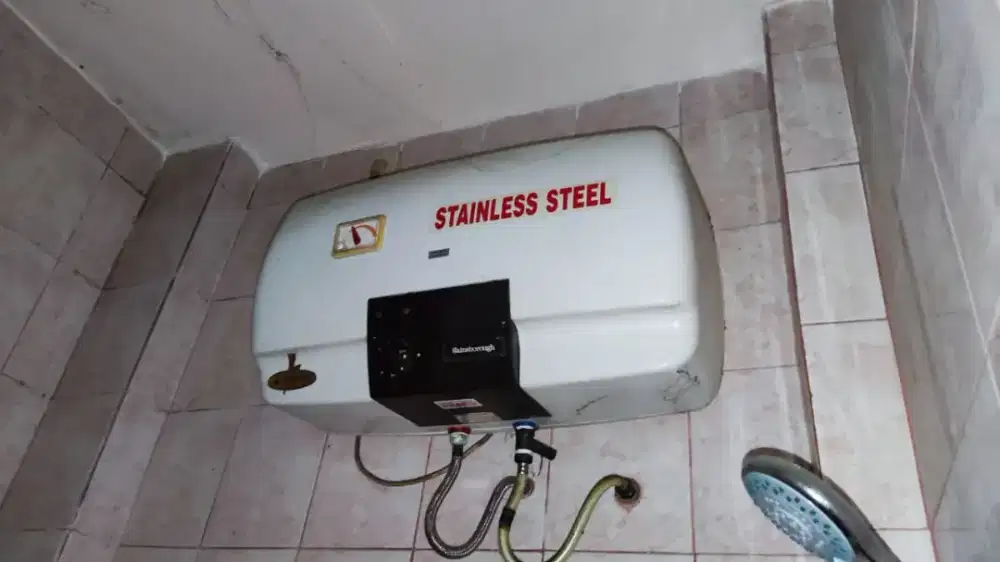 Dijual Water heater ukuran besar