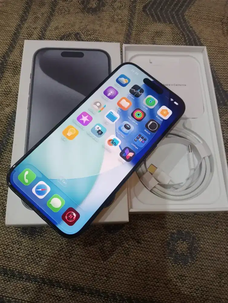 iPhone 15 pro 128GB