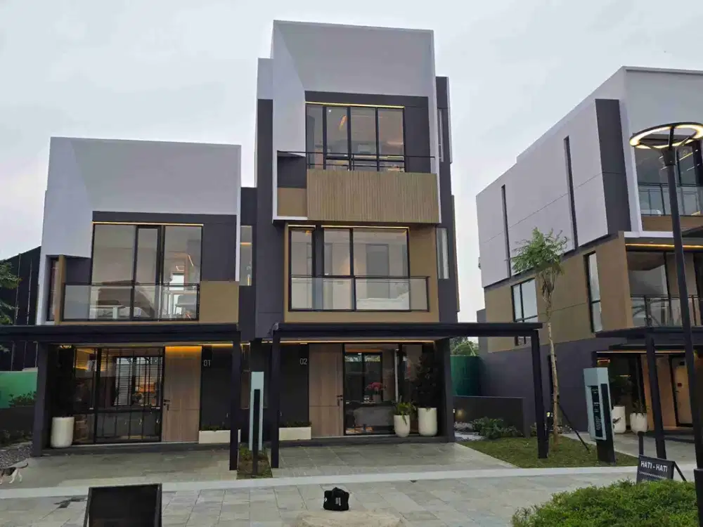 Rumah VIRAL 3 Lantai Park Serpong Tipe GoldTops Beverly FREE PPN 11%