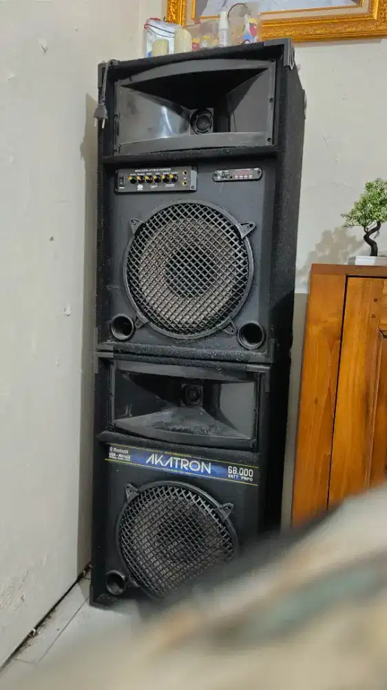 Speaker Aktif 2 Subwoofer, Merk Akatron