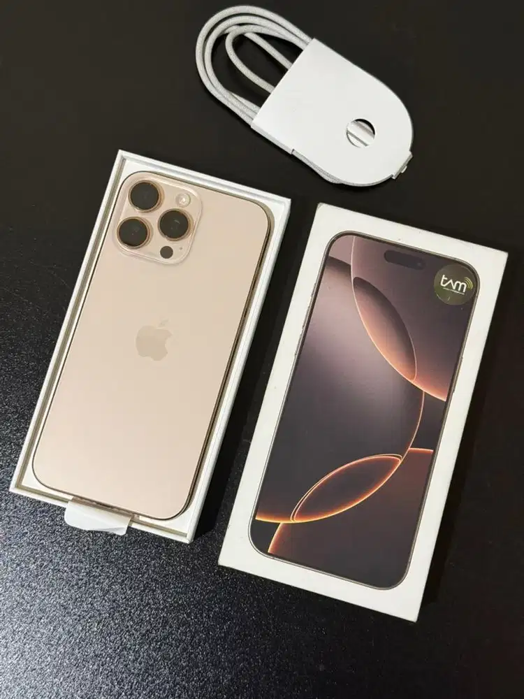 iPhone 16 Pro Max 256BG iBox like new