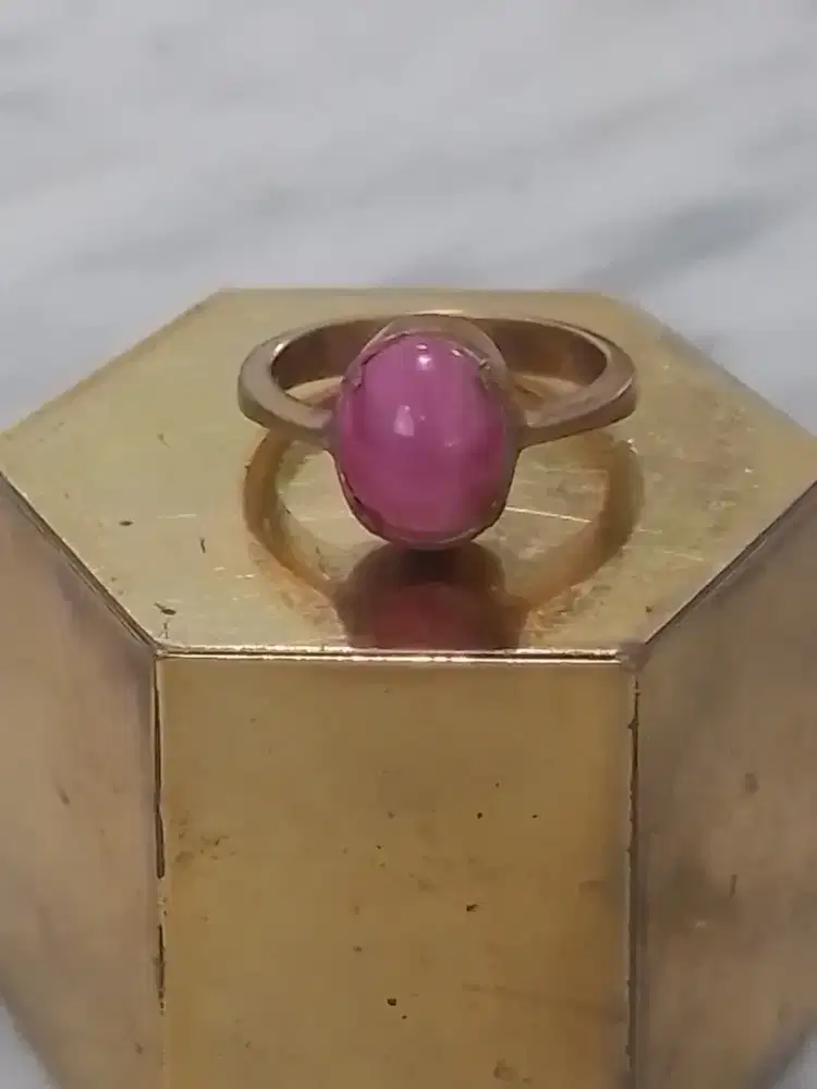 Batu Ruby Star Natural