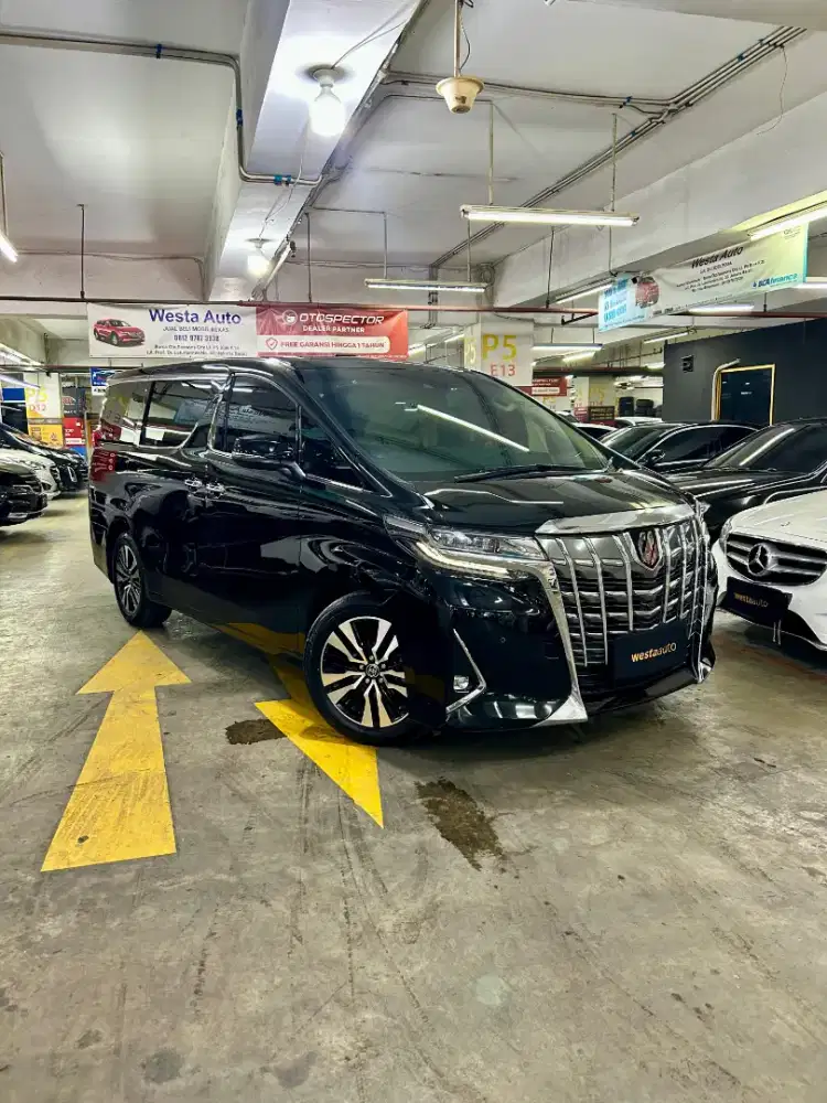 TSS Toyota Alphard  G ATPM 2022 Like New 2023