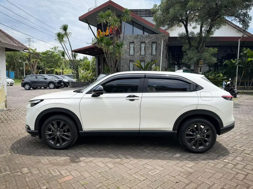 Honda HR-V 2024 Bensin