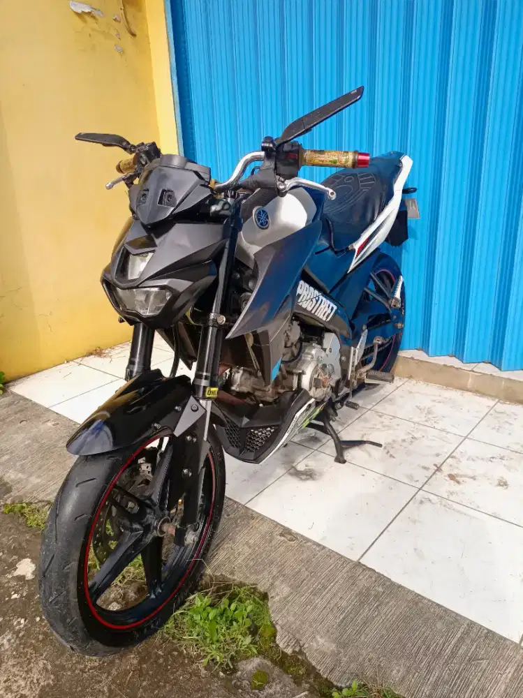 Jual beli motor bekas