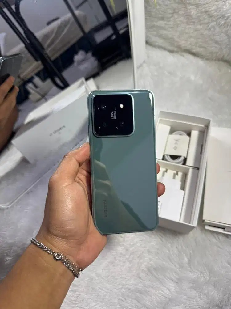 Xiaomi 14 leica 12/256 GB