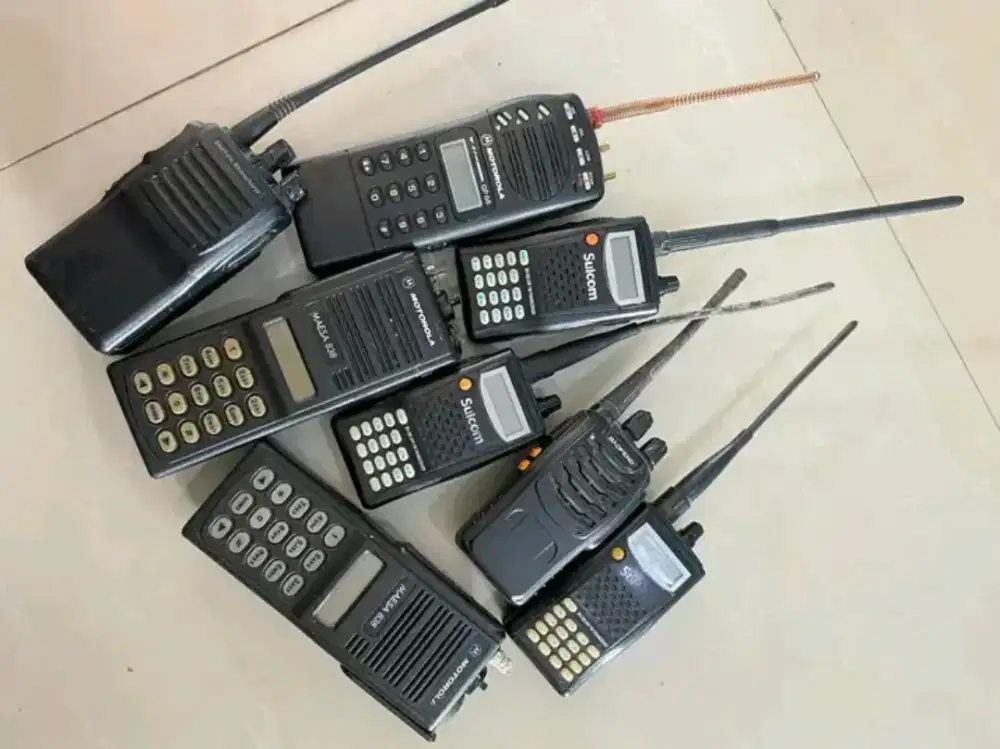 RADIO HT RIG GPS DIBELI CARI KAMI BAYAR CASH TUNAI HUB KAMI BAYAR CASH