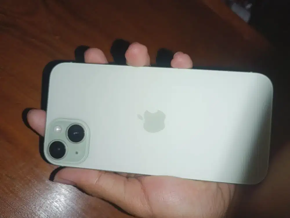 iPhone 15 plus 128