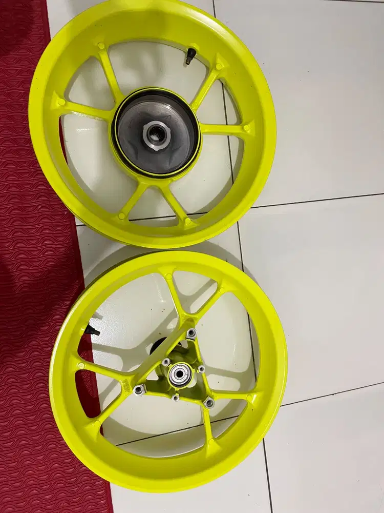 Velg Original Aerox Connected 155 (2022)