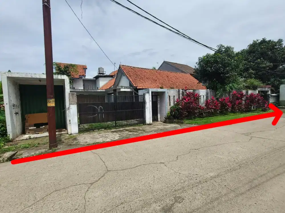 Rumah second dijual dalam komplek mewah Harjamukti Cimanggis Depok