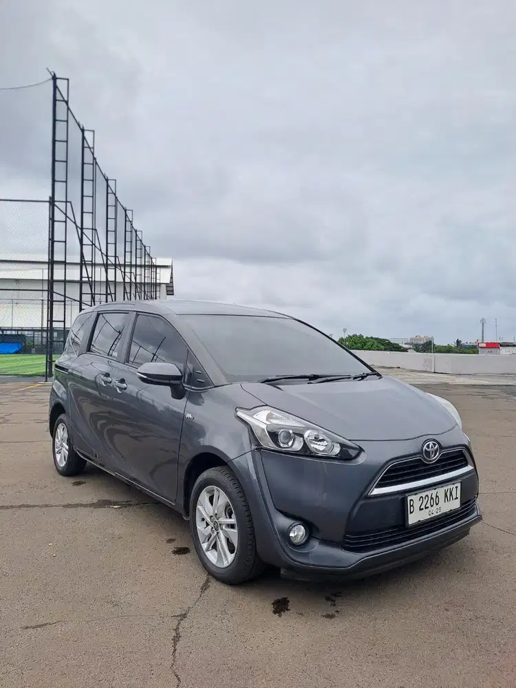 KM34rb Toyota Sienta 1.5 G AT 2018