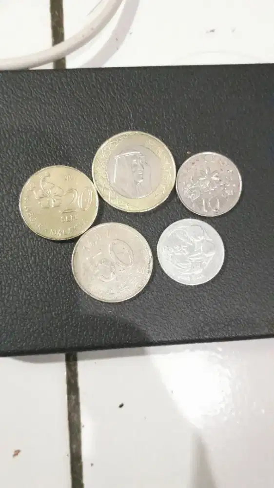 Uang jadul buat yg mau koleksi aja