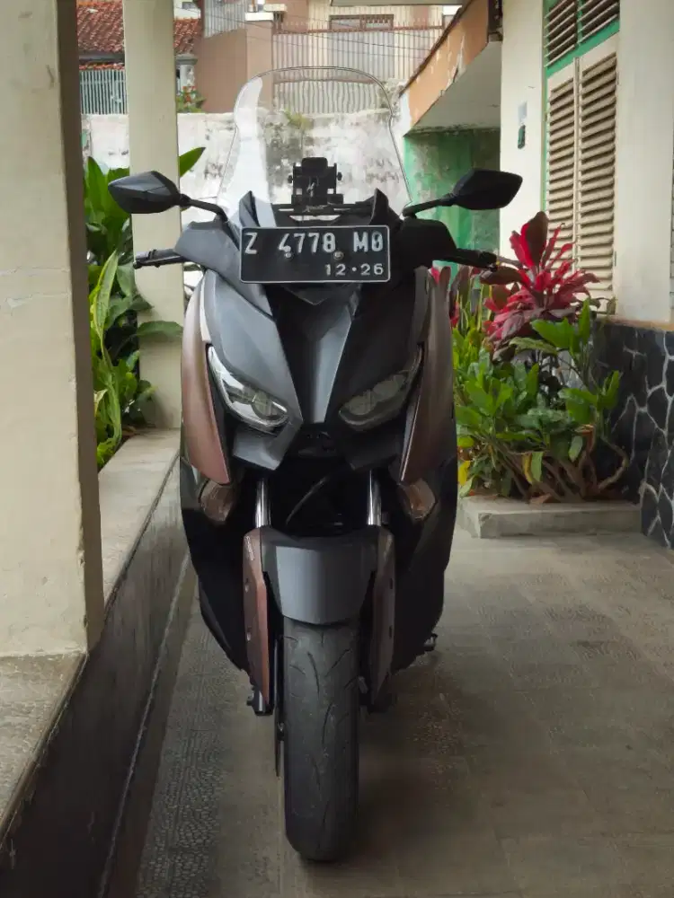 2017 Yamaha XMAX 250 Brown