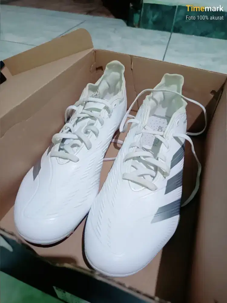 SEPATU BOLA PREDATOR LEAGUE FG IE2372 TAHUN 2024