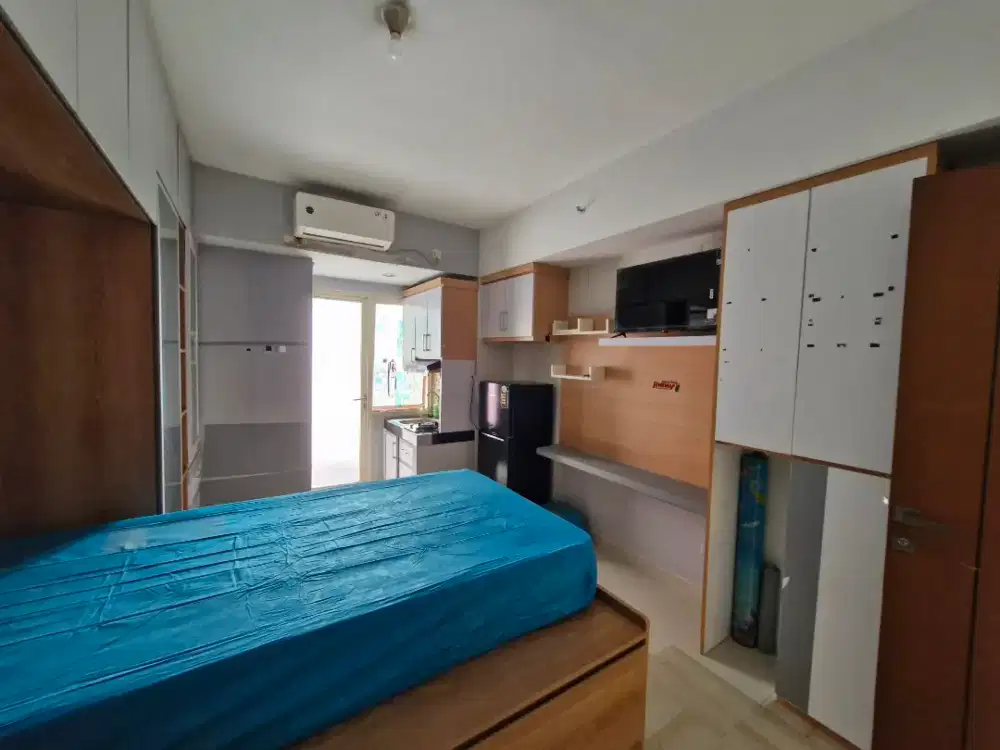 Owner disewakan murah apartemen green park view G lt.6 studio furnish