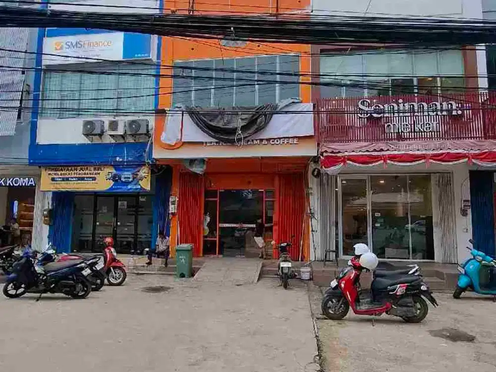 Disewakan Ruko Tengah Kota